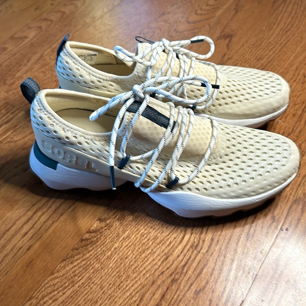 Sorel Kinetic Sneakers